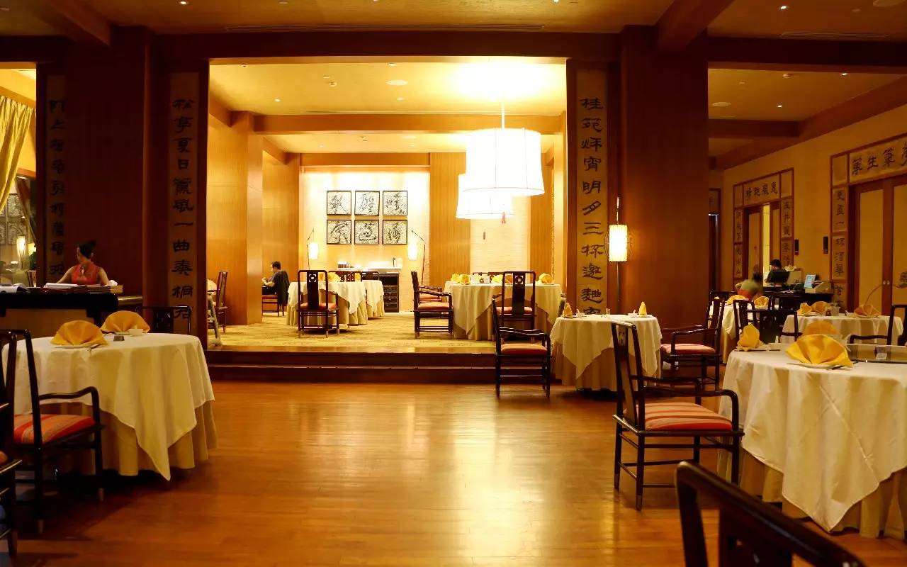 三亚万豪度假酒店攻略,三亚假日度假酒店攻略