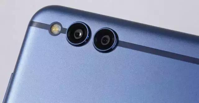 光荣畅玩7x开箱干什么,光荣畅玩7x评测拍照