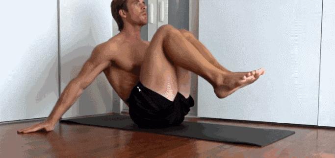 适合新手的腹肌训练方法三天见效,健身房人鱼线公狗腰训练