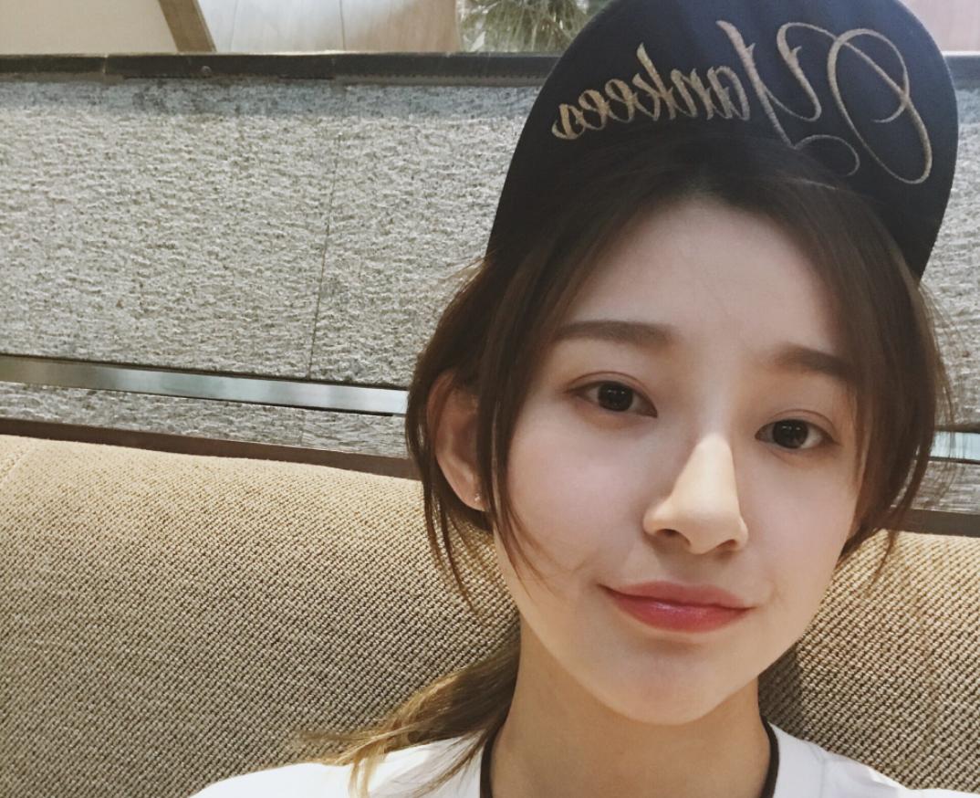 足球主持美女抖音,足球频道女主持人