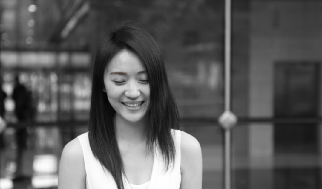 足球主持美女抖音,足球频道女主持人