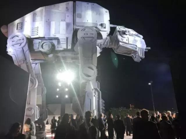 今年最好的美国大片,很有深度的美国大片