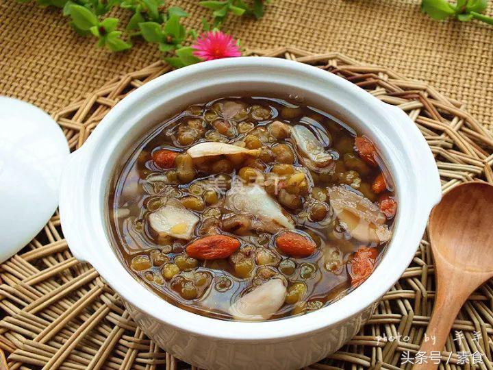 百合煲什么润肺养肝,秋燥百合粥