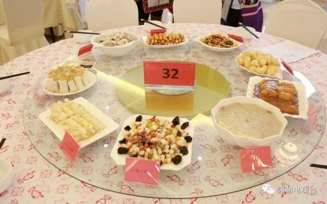 弥勒市旅游必去景点弥勒特点美食,云南弥勒美食百年老店