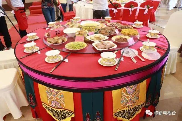 弥勒市旅游必去景点弥勒特点美食,云南弥勒美食百年老店