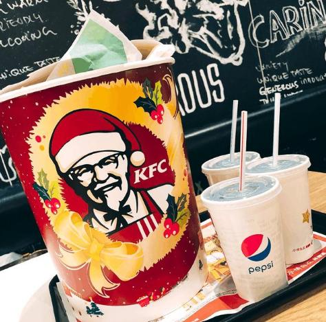 肯德基圣诞节全家桶,今年的肯德基圣诞桶会有什么