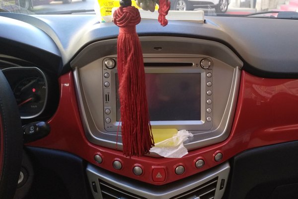 单亲妈妈买车真实感受,单亲家庭买车