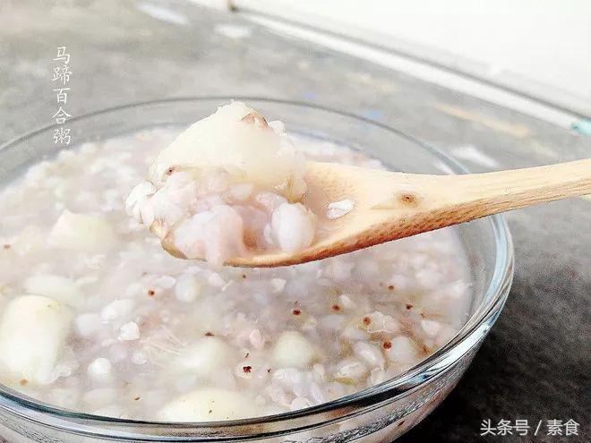 百合煲什么润肺养肝,秋燥百合粥