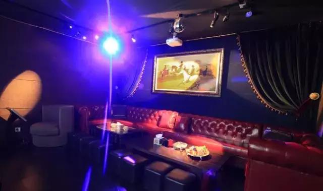 武汉威廉古堡轰趴馆,武汉轰趴