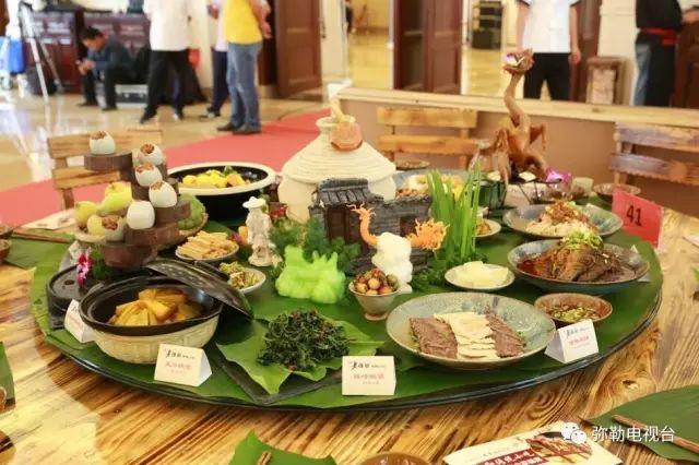 弥勒市旅游必去景点弥勒特点美食,云南弥勒美食百年老店