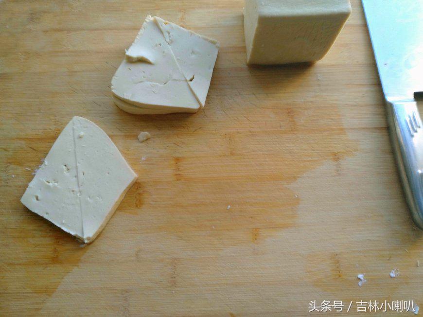 溜豆腐怎么溜好吃,正宗东北回锅豆腐