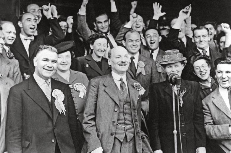 为什么说丘吉尔赢了战争输了英国,丘吉尔说英国人忘恩负义的原话