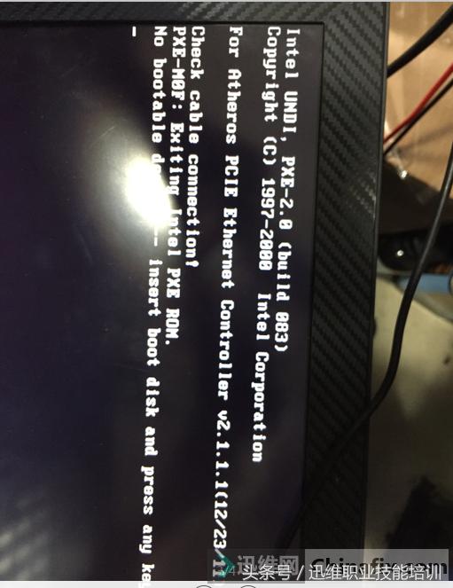 联想笔记本屏幕花屏是什么原因,联想笔记本花屏是什么原因导致的