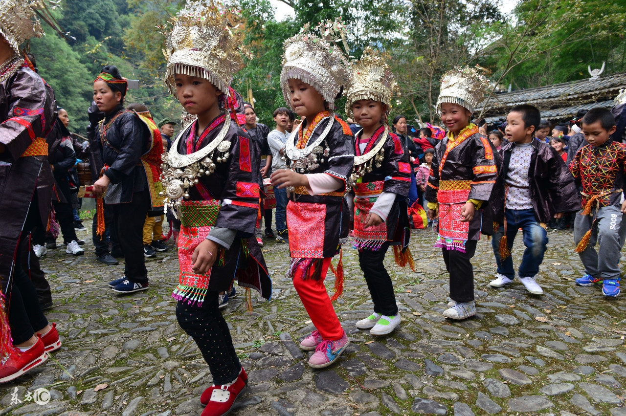 湖南湘西土家族苗族民歌,湖南土家族苗族自治州在哪里