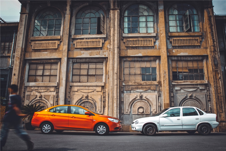 雪佛兰赛欧新款和老款对比,雪佛兰赛欧和别克赛欧有什么区别