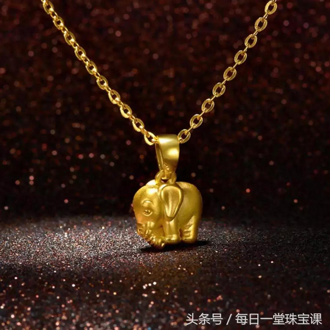 自己家里有大量黄金如何变现,如果挖到一吨黄金该怎么卖出去