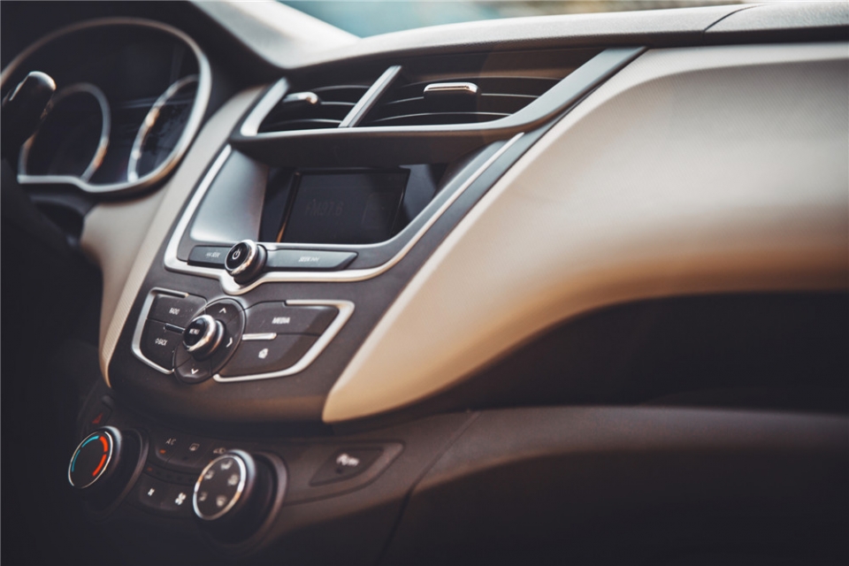 雪佛兰赛欧新款和老款对比,雪佛兰赛欧和别克赛欧有什么区别