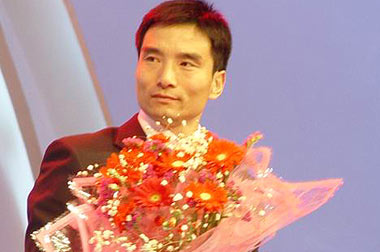 中国足坛反赌扫黑中，最干净的“金哨”裁判，遭暴打也坚持正义！