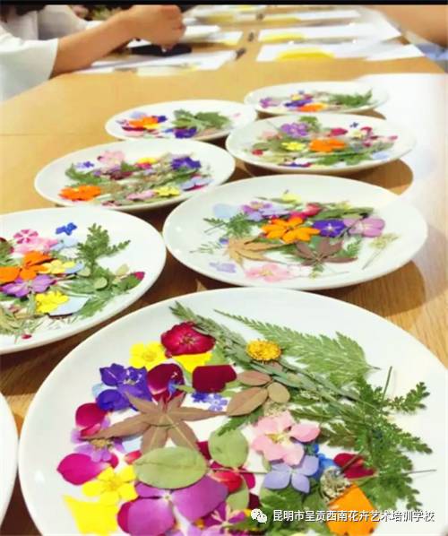 手工腊梅花蜡烛教程,植物压花蜡烛diy沙龙活动