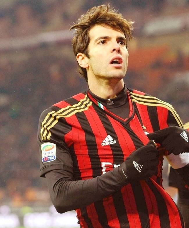 世界足球先生卡卡,天下足球卡卡退役特辑