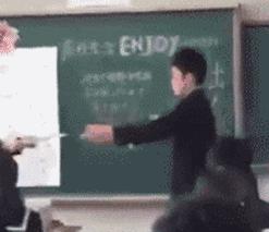 真人版吃鸡是真的秀啊,还有人玩真人版的吃鸡吗