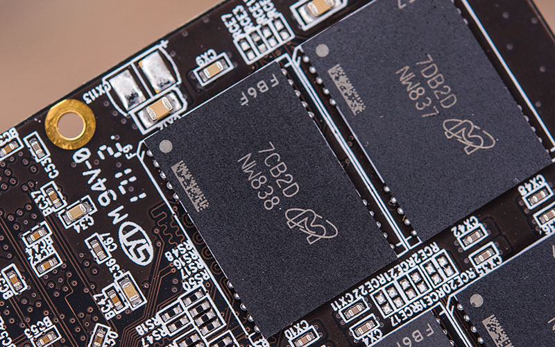 hps700的固态硬盘怎么样,hps700m2固态硬盘评测