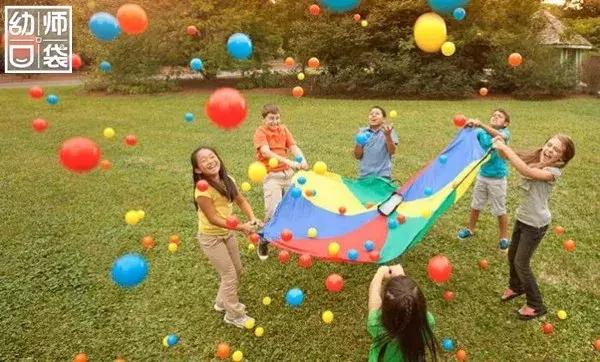 好玩有趣的幼儿搞笑游戏,适合幼儿园春节玩的游戏