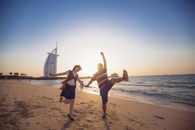 迪拜土豪真多街上全是豪车,迪拜土豪除了豪车还有什么