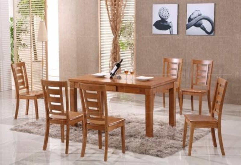 简简单单一顿美餐,一桌子丰盛美餐生活充满阳光