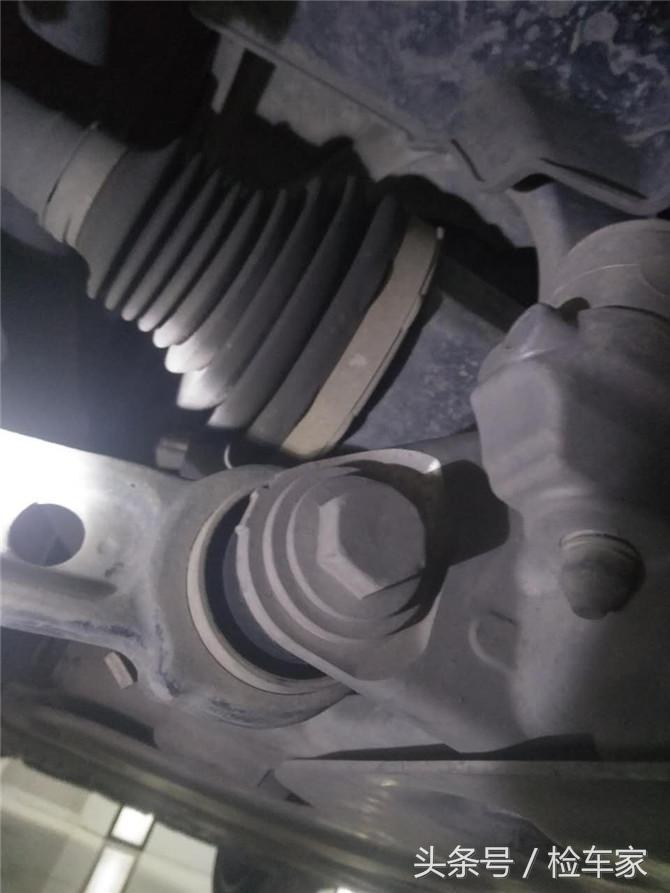 二手豪车路虎揽胜20万全款,二手豪车利润大揭秘