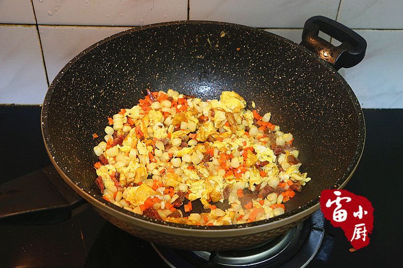 蛋炒饭的家常做法没有耗油,蛋炒饭的做法不用老抽