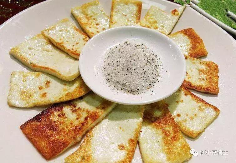 《*瓶金**梅》里的奶事