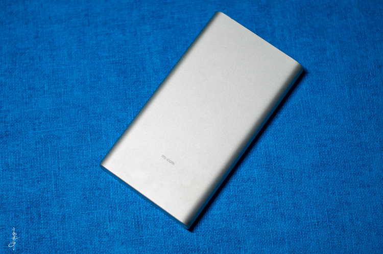 小米充电宝哪款好用,小米移动电源3和红米充电宝