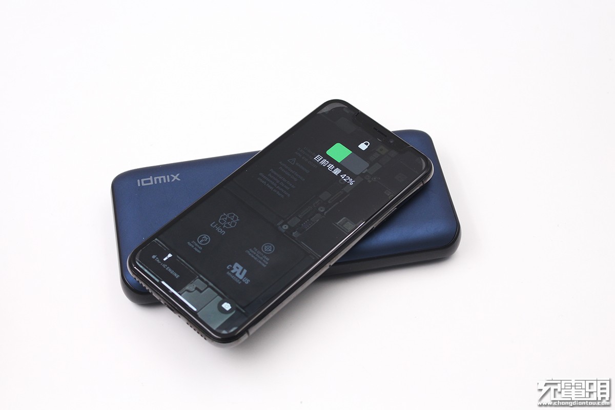 苹果11无线快充充电宝,diy无线快充充电宝