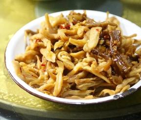 东北杀猪菜为什么在南方很少人吃,乡土东北杀猪菜