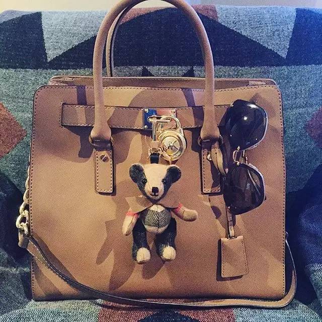 “半小时遇到4个同款”|留学生撞包大调查