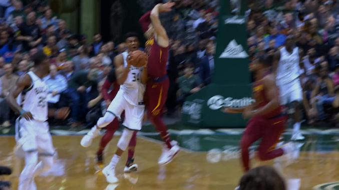 字母哥和科沃尔,科沃尔字母哥