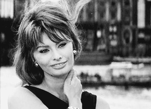 寓意好的男孩英文名100个,象征阳光向上的男孩英文名