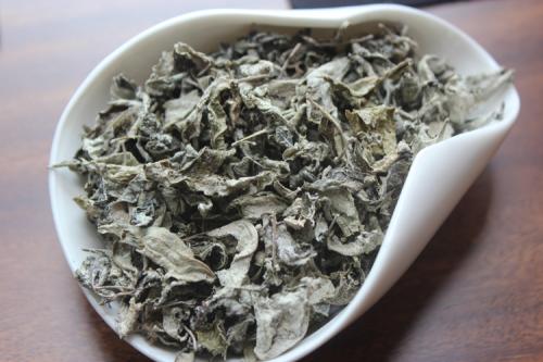 普洱的味道带点发霉味正常吗,买到了不好的普洱怎么办