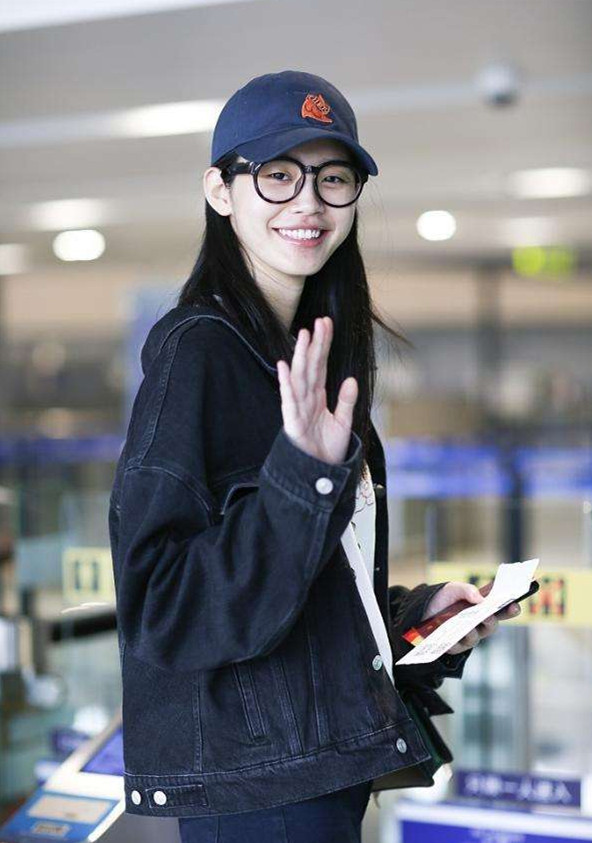 维密秀刘雯何穗奚梦瑶后台,奚梦瑶刘雯维密走秀