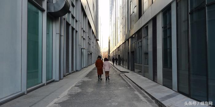 全面屏光荣畅玩7x有几种颜色,光荣畅玩7x全网通版翻页图