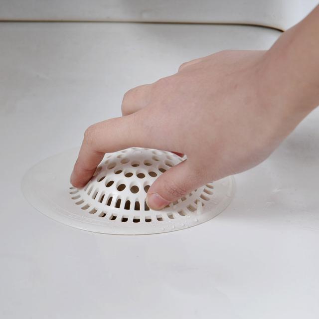 下水道堵塞一个瓶子就可以搞定,下水道堵塞小妙招水瓶