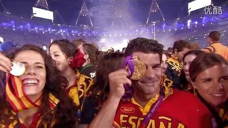 如何写一首能被载入史册的世界性歌曲？