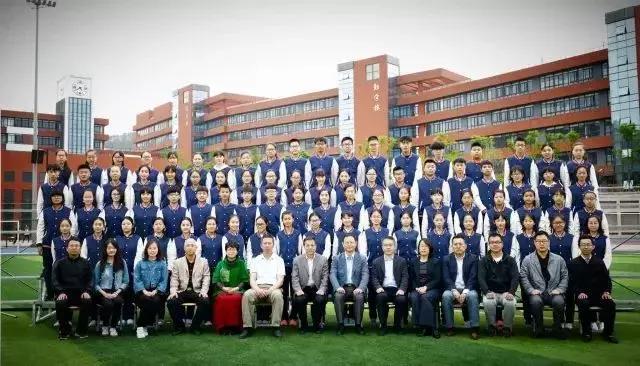 崂山二中学校,青岛市崂山区第二中学怎么样