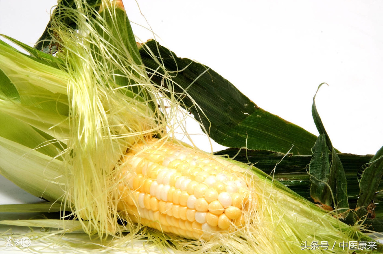 眼压高引起眼睑水肿下垂中药验方,治疗眼睑水肿最好三味中药