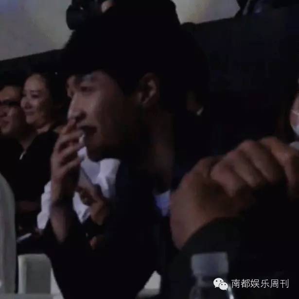 华晨宇张艺兴演唱会对比,华晨宇业内大佬