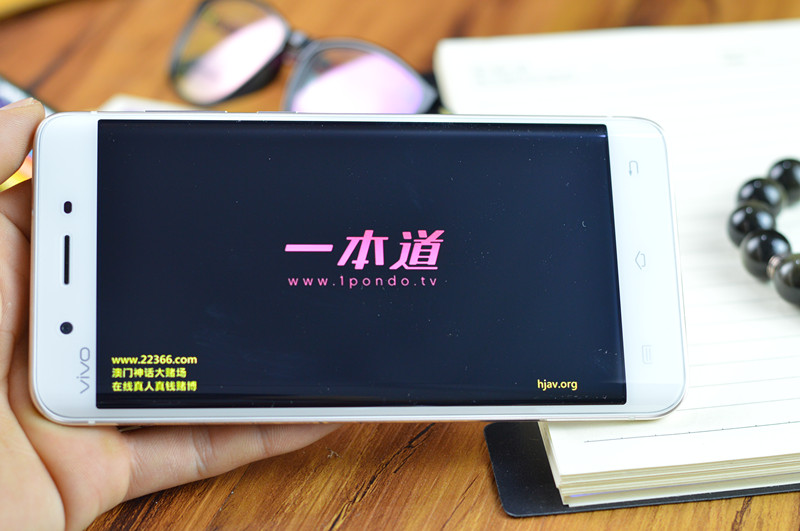 vivo曲屏手机xplay5怎么样,vivoxplay5屏幕老化