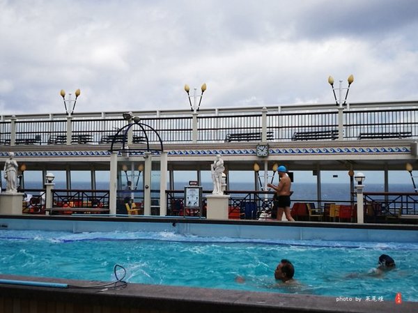 珊瑚海日本,陪你去看海底世界