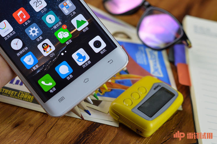 vivo曲屏手机xplay5怎么样,vivoxplay5屏幕老化