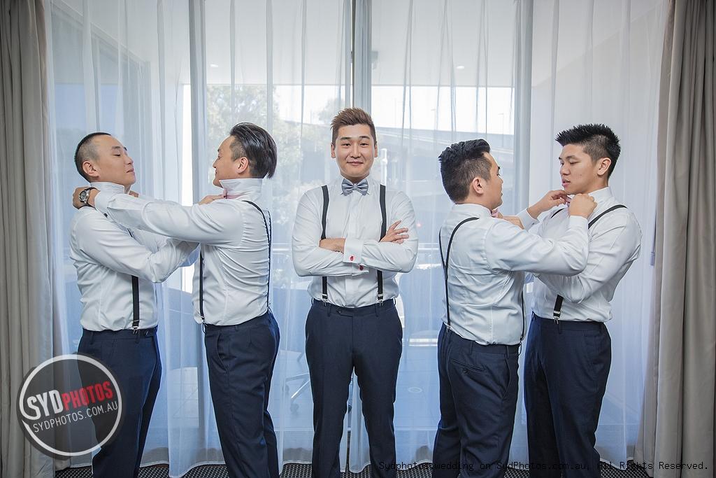 伴娘团堵门提问新郎最新方案，活跃气氛必备